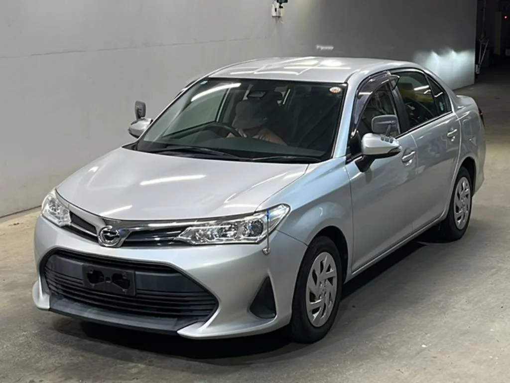 Toyota Corolla Axio NZE161 2018